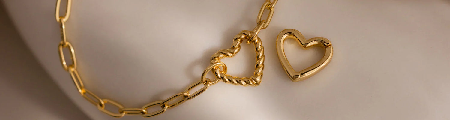 Step 1 Shop All Charm Holders