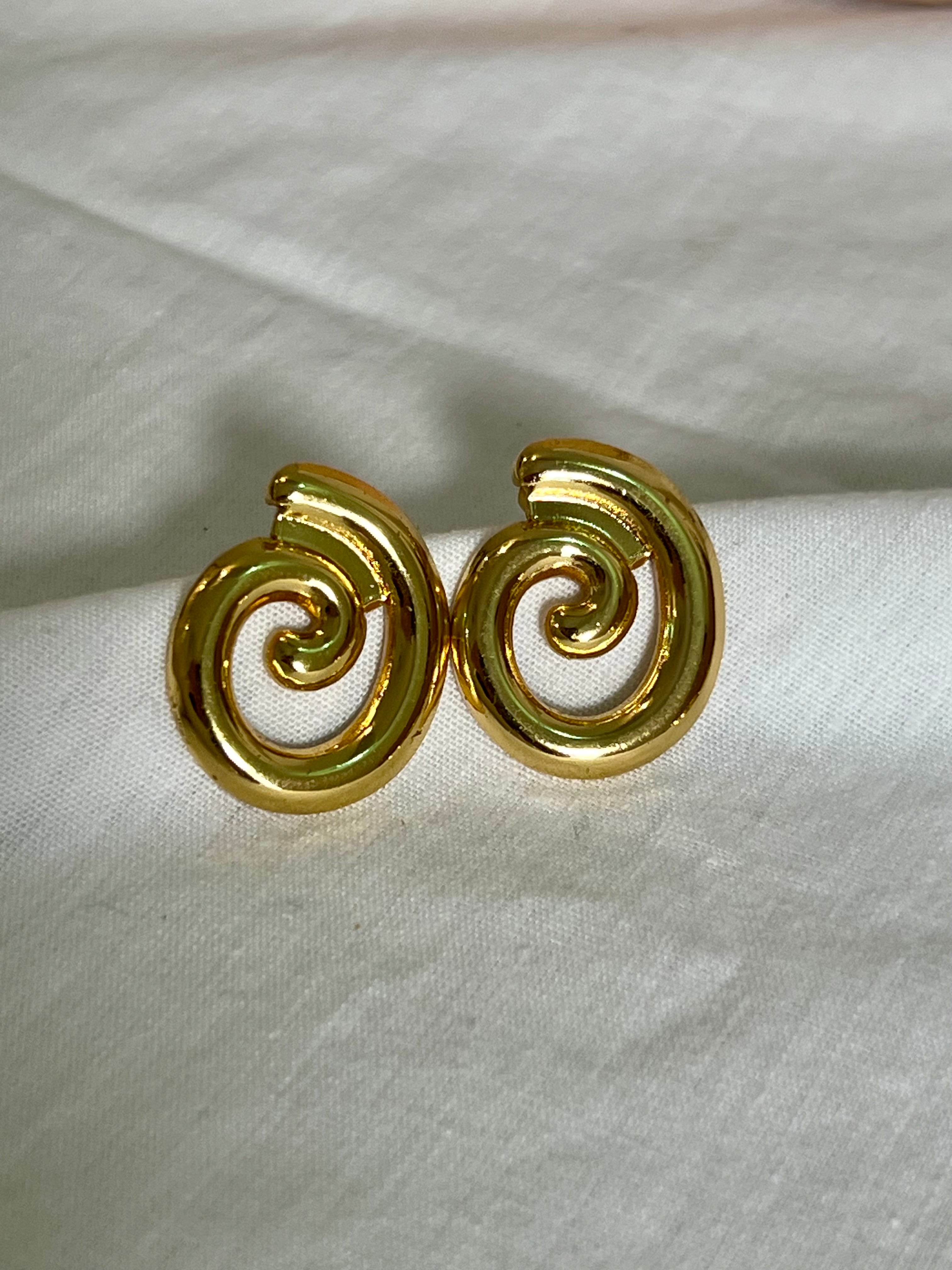 Spiral-Gold Hoops