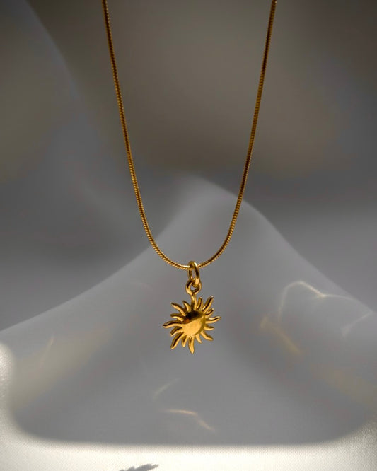 Daylight Bloom Necklace