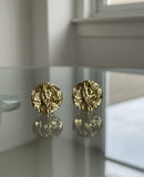 Golden disc studs