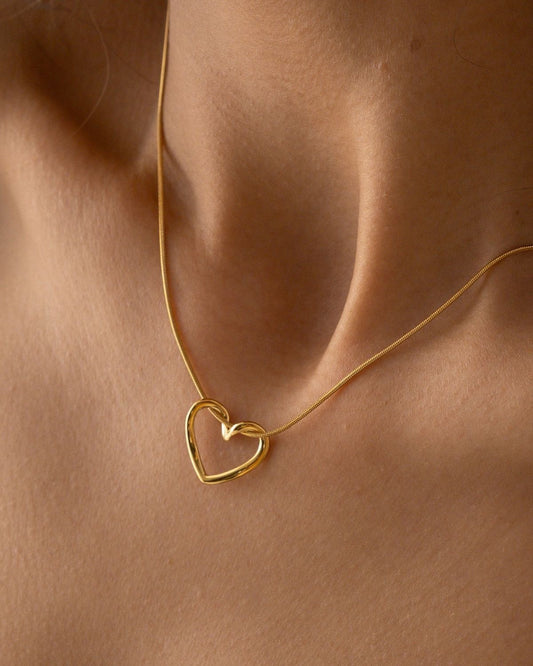 Hollow Glow Heart Necklace