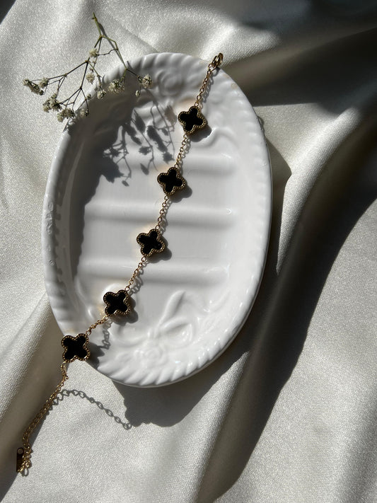 Black Pearl Golden Chain Bracelet