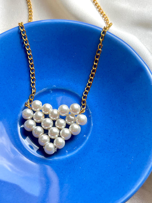 Heart Shaped White Beaded Necklace