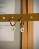 Motiyaar Daisy Hoops
