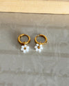 Motiyaar Daisy Hoops