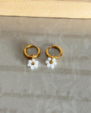 Motiyaar Daisy Hoops