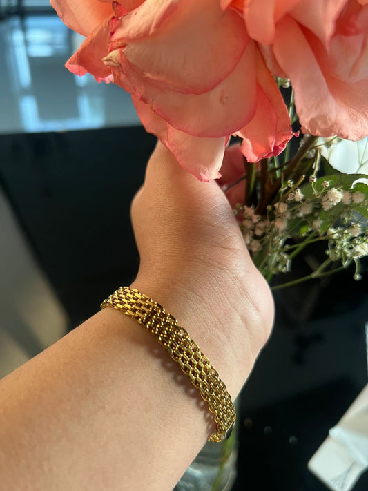Gold Mesh Chain Bracelet